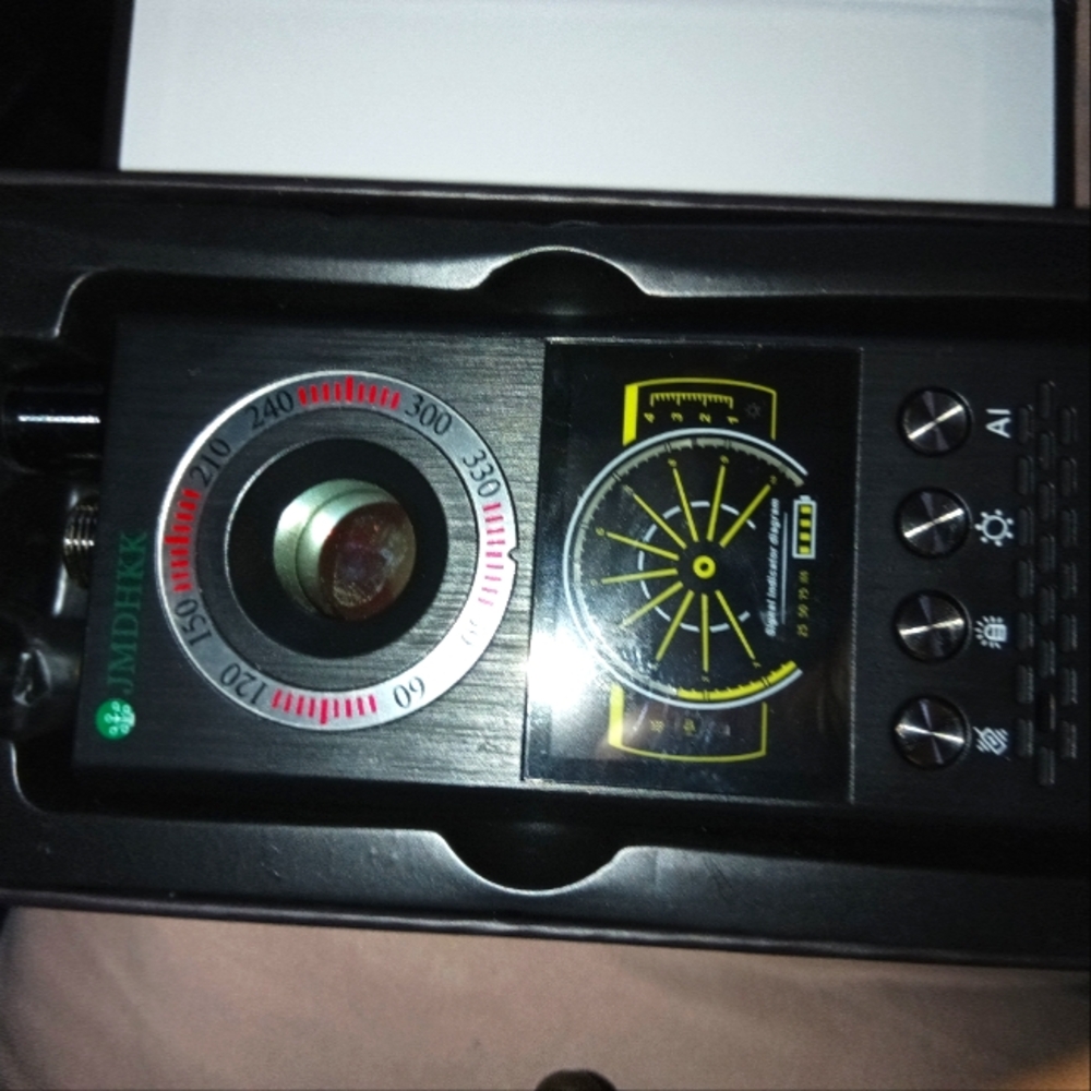 Bug detector